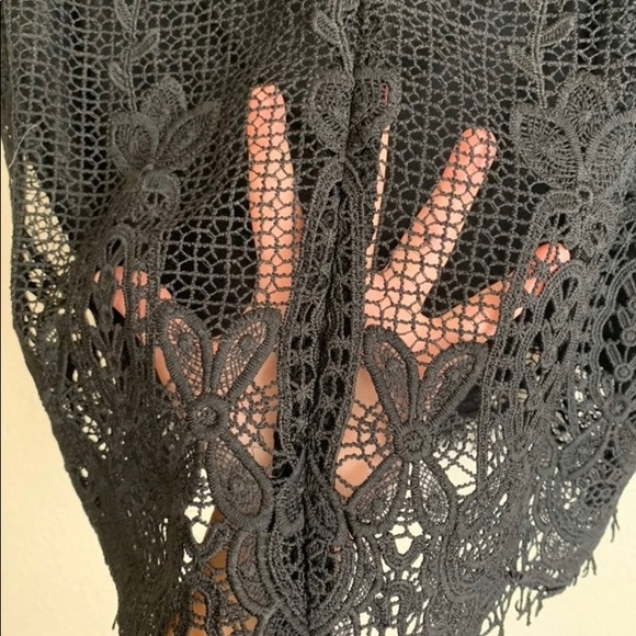 LA Hearts Lace Crop Top - Picture 5 of 5